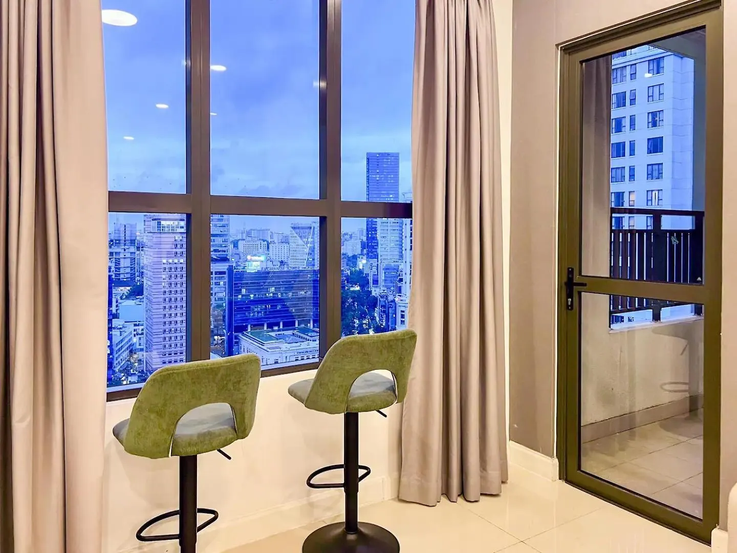 The Icon 56 Building & Apartment D4 Ho Chi Minh City