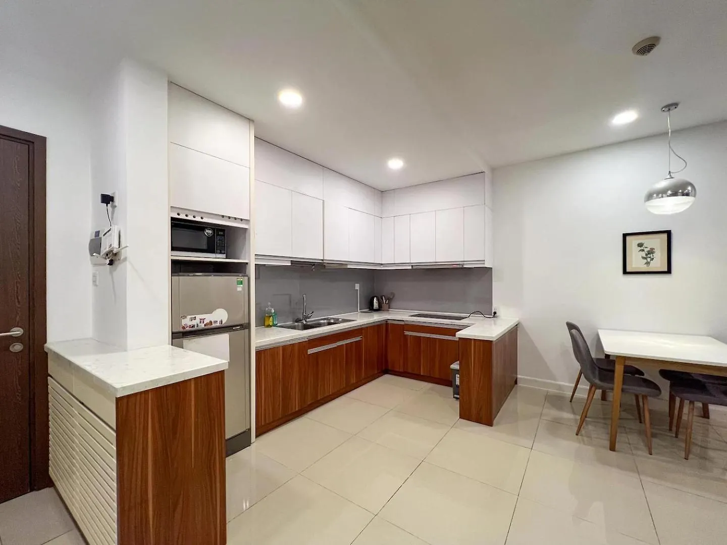 The Icon 56 Building & Apartment D4 Ho Chi Minh City